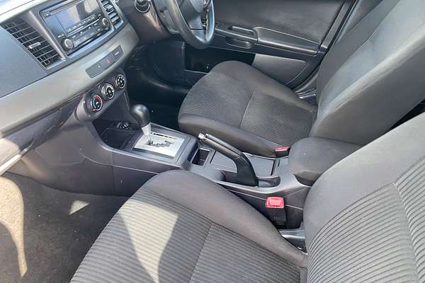 2013 Mitsubishi Lancer ES CJ