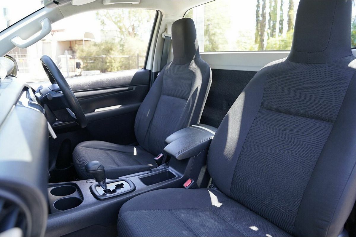 2019 Toyota Hilux SR GUN126R 4X4