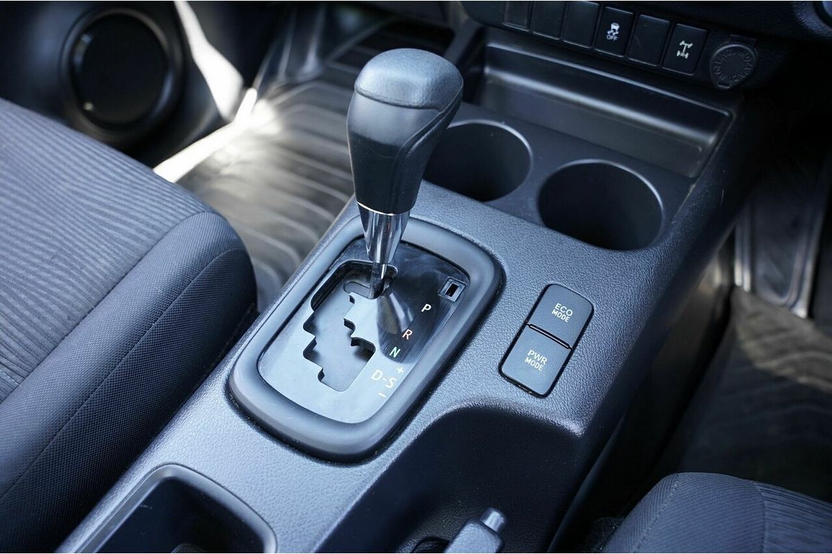 2019 Toyota Hilux SR GUN126R 4X4