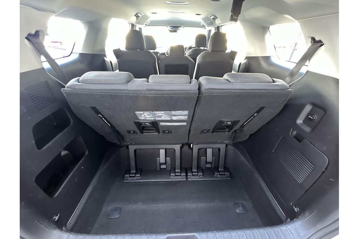 2023 Kia Carnival S KA4