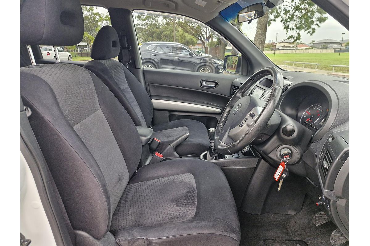 2013 Nissan X-TRAIL TS T31