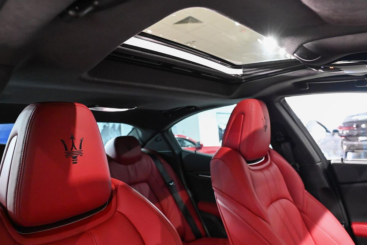 2023 Maserati Ghibli GT M157