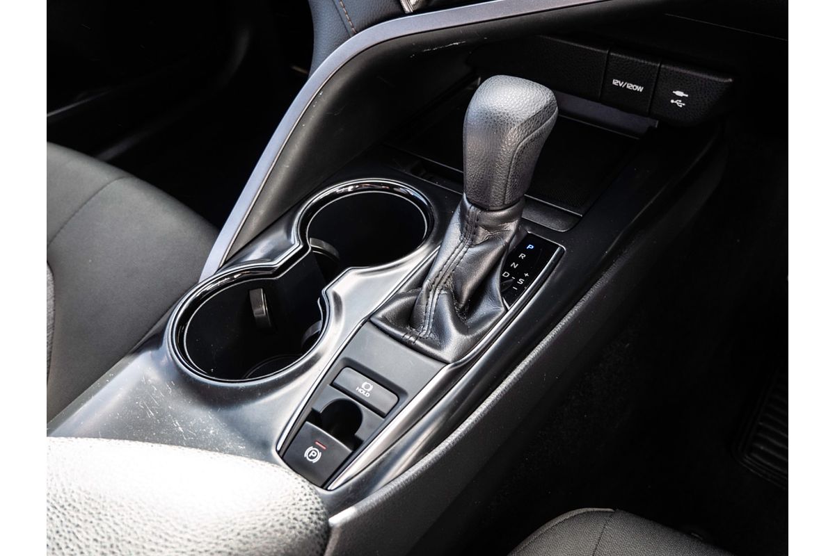 2019 Toyota Camry Ascent ASV70R