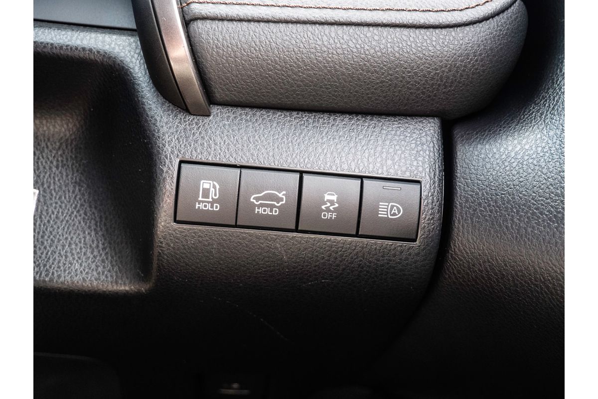2019 Toyota Camry Ascent ASV70R
