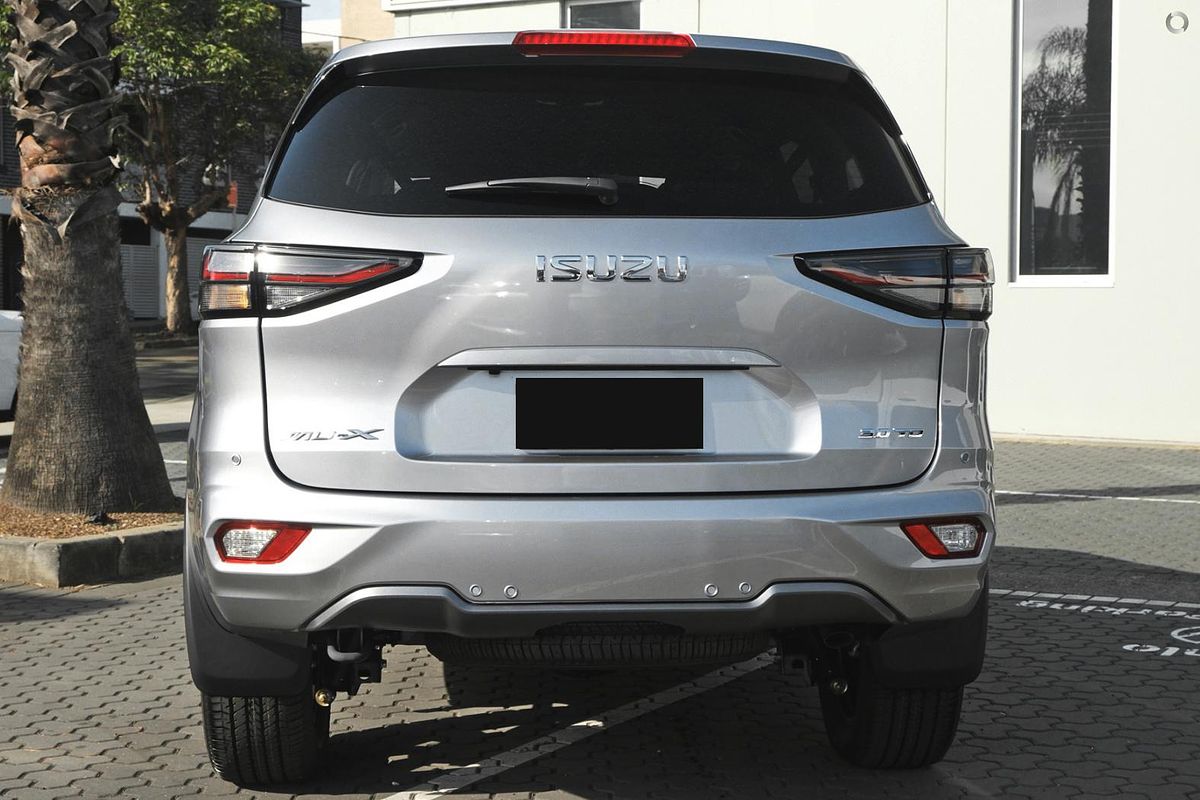 2024 Isuzu MU-X LS-T