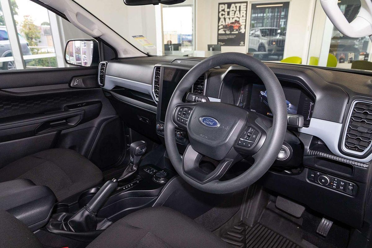 2024 Ford Ranger XLS 4X4