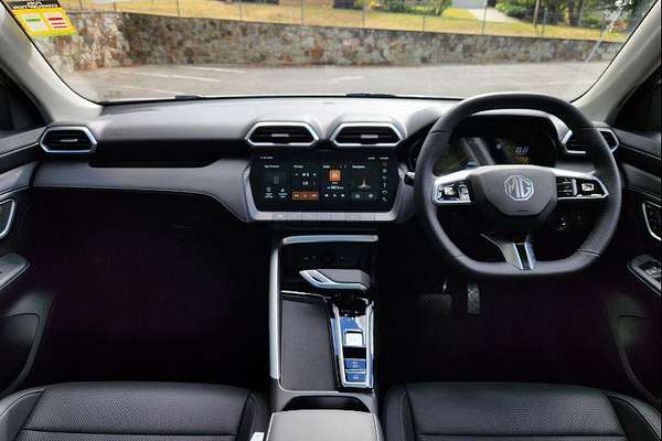 2025 MG ZS Essence Turbo ZS32