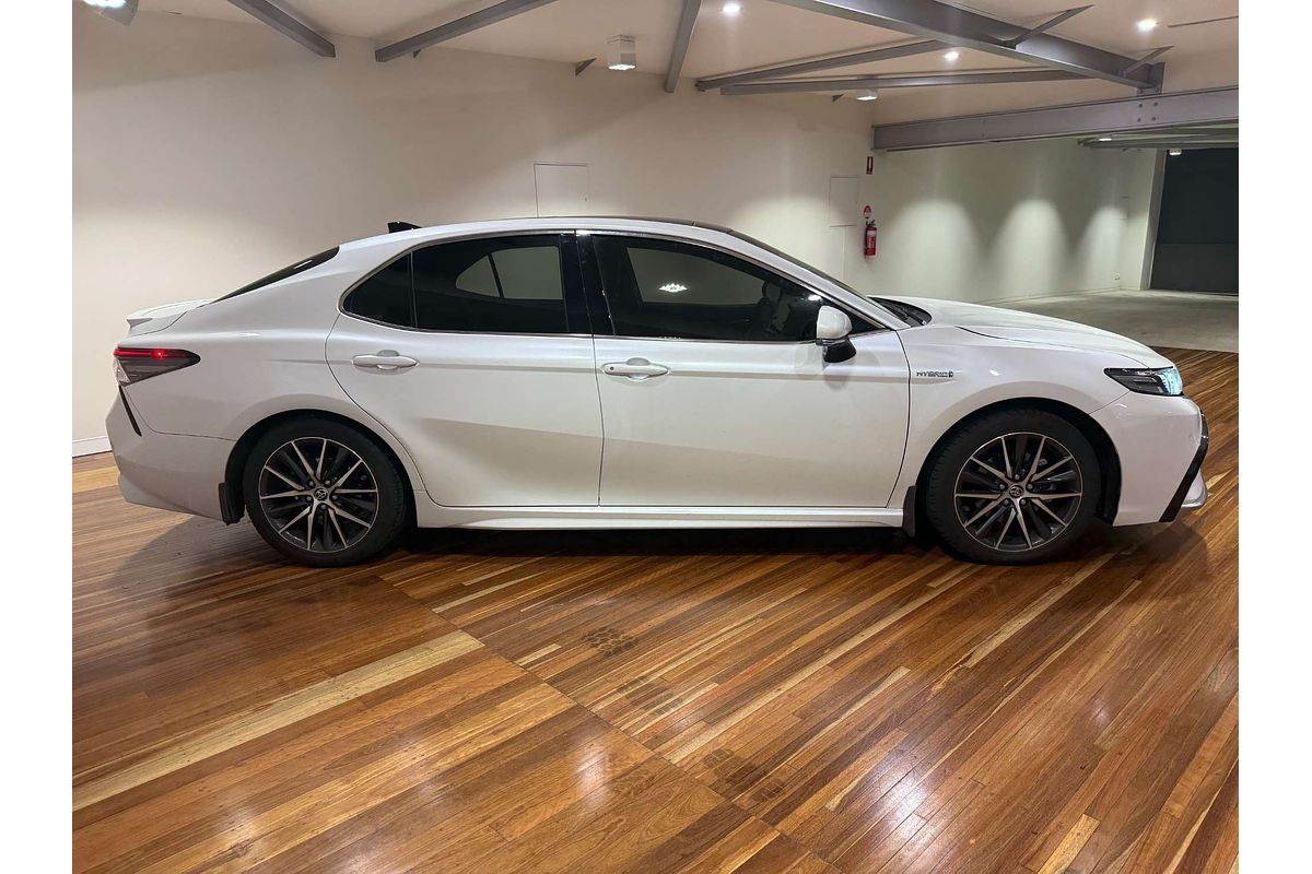 2021 Toyota Camry SL AXVH70R