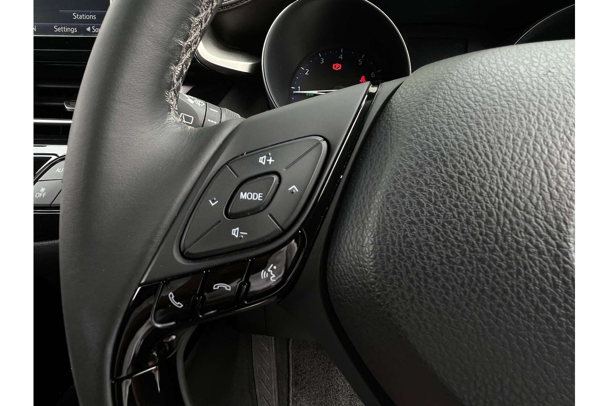 2017 Toyota C-HR Koba NGX50R