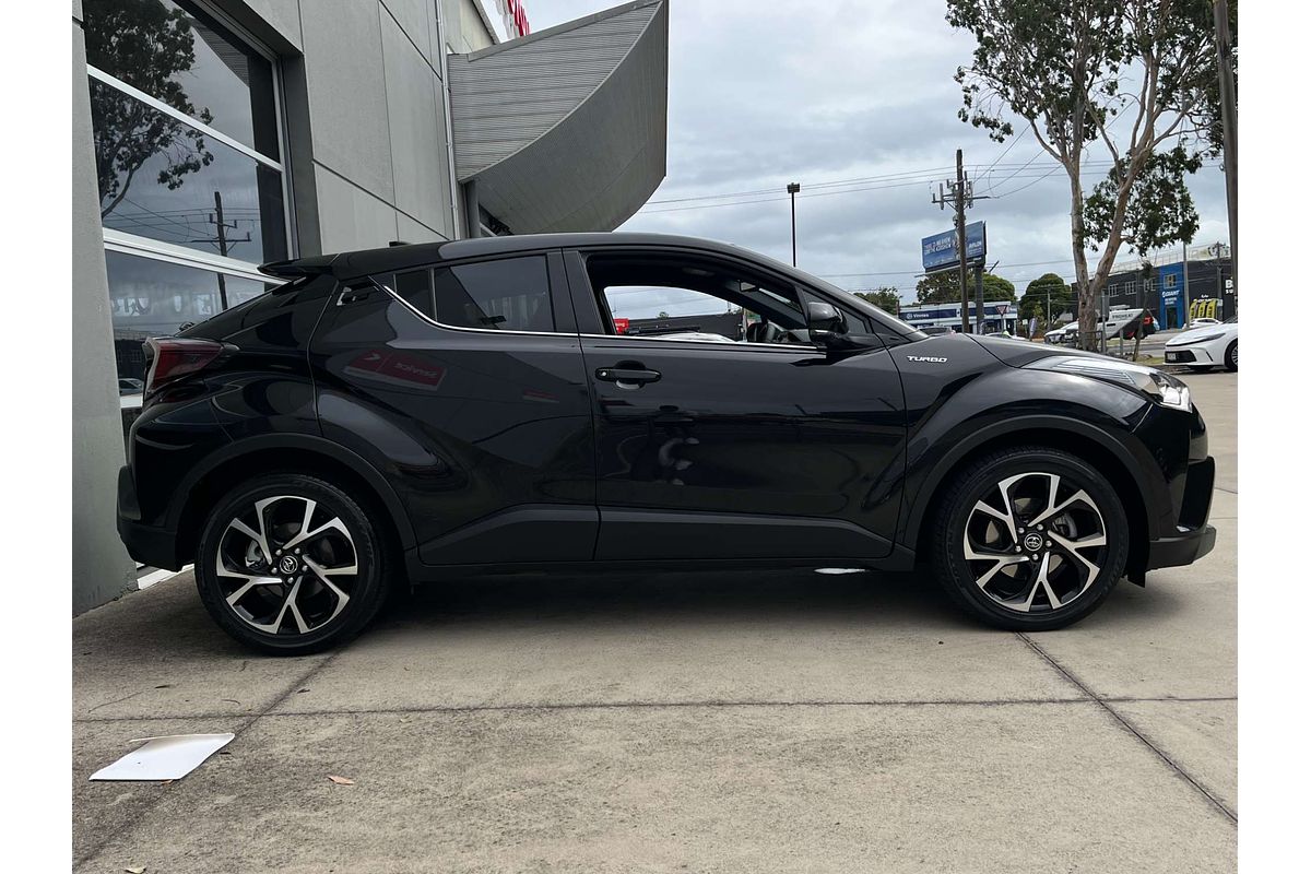 2017 Toyota C-HR Koba NGX50R
