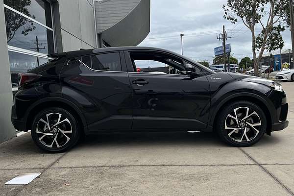 2017 Toyota C-HR Koba NGX50R