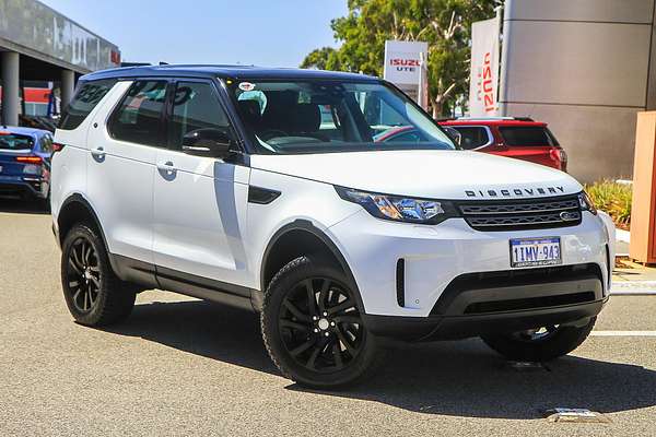 2018 Land Rover Discovery SD4 S Series 5