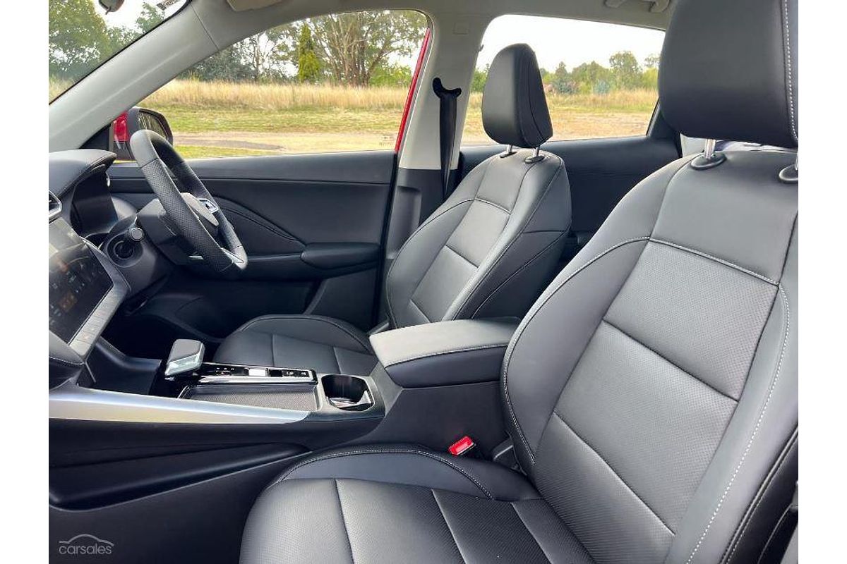 2025 MG ZS Essence Turbo ZS32