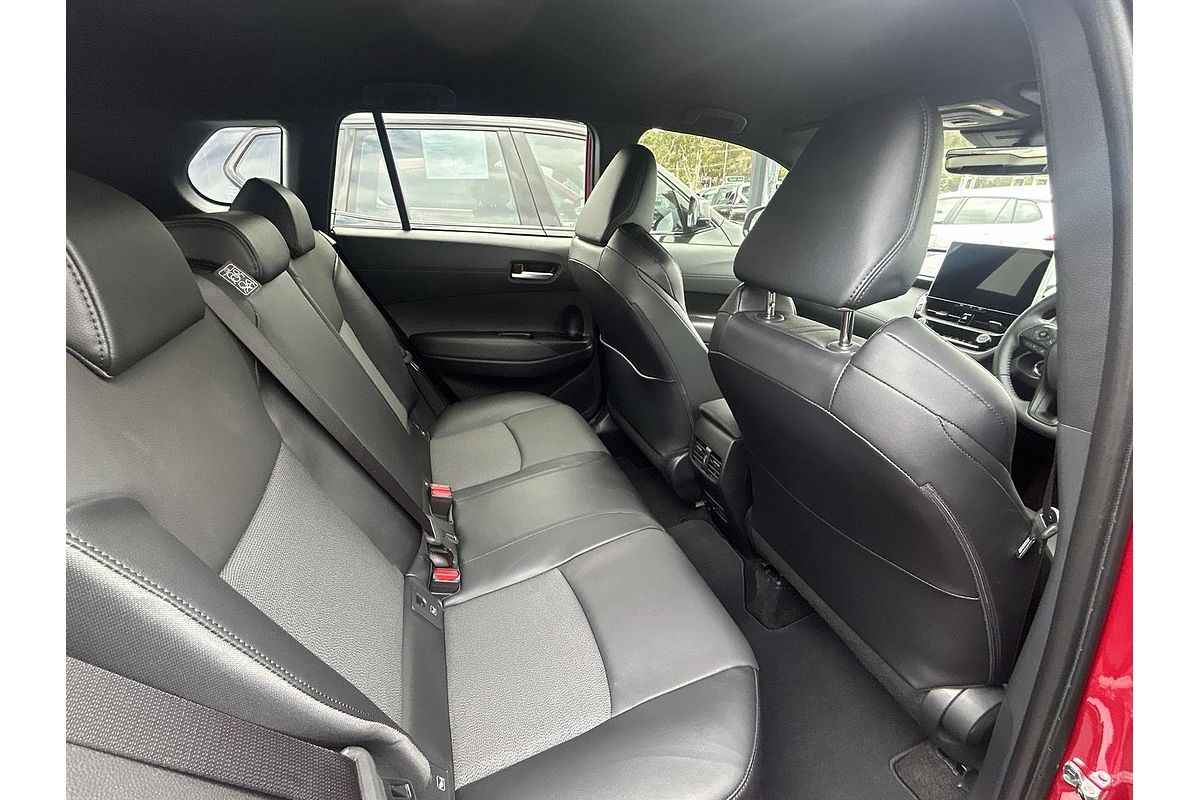 2024 Toyota Corolla Cross GXL MXGA10R