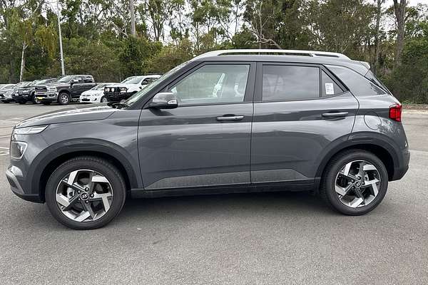 2024 Hyundai Venue Elite QX.V5