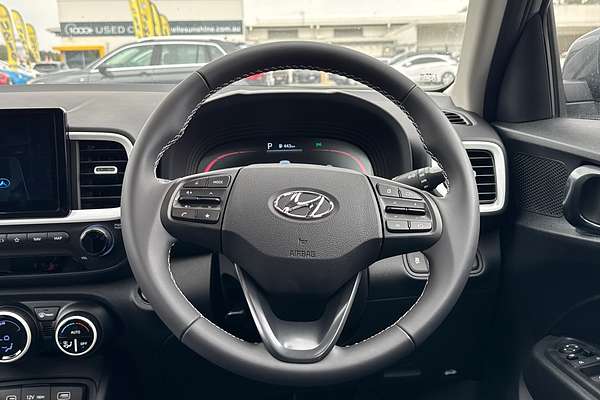 2024 Hyundai Venue Elite QX.V5