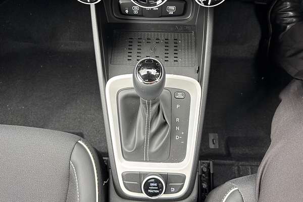 2024 Hyundai Venue Elite QX.V5