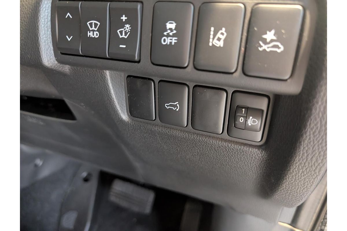 2024 Mitsubishi Eclipse Cross Exceed YB