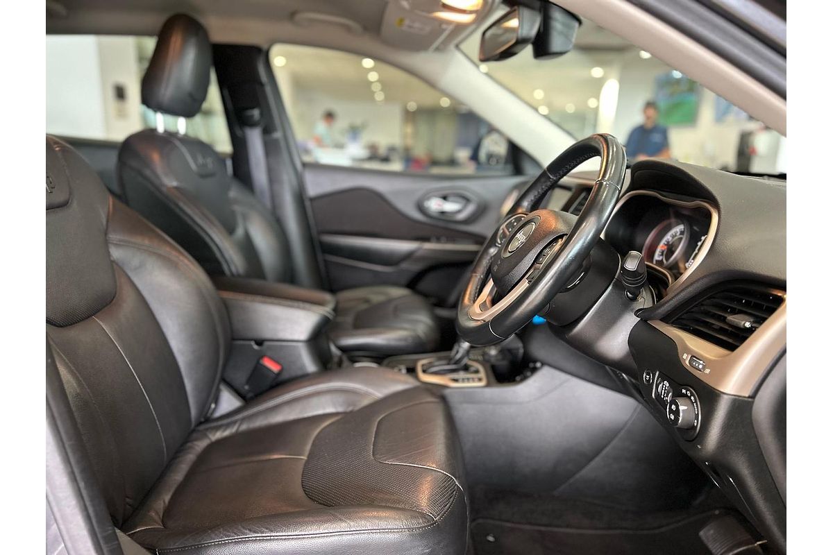 2015 Jeep Cherokee Blackhawk KL