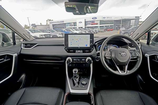2024 Toyota RAV4 Cruiser AXAH54R