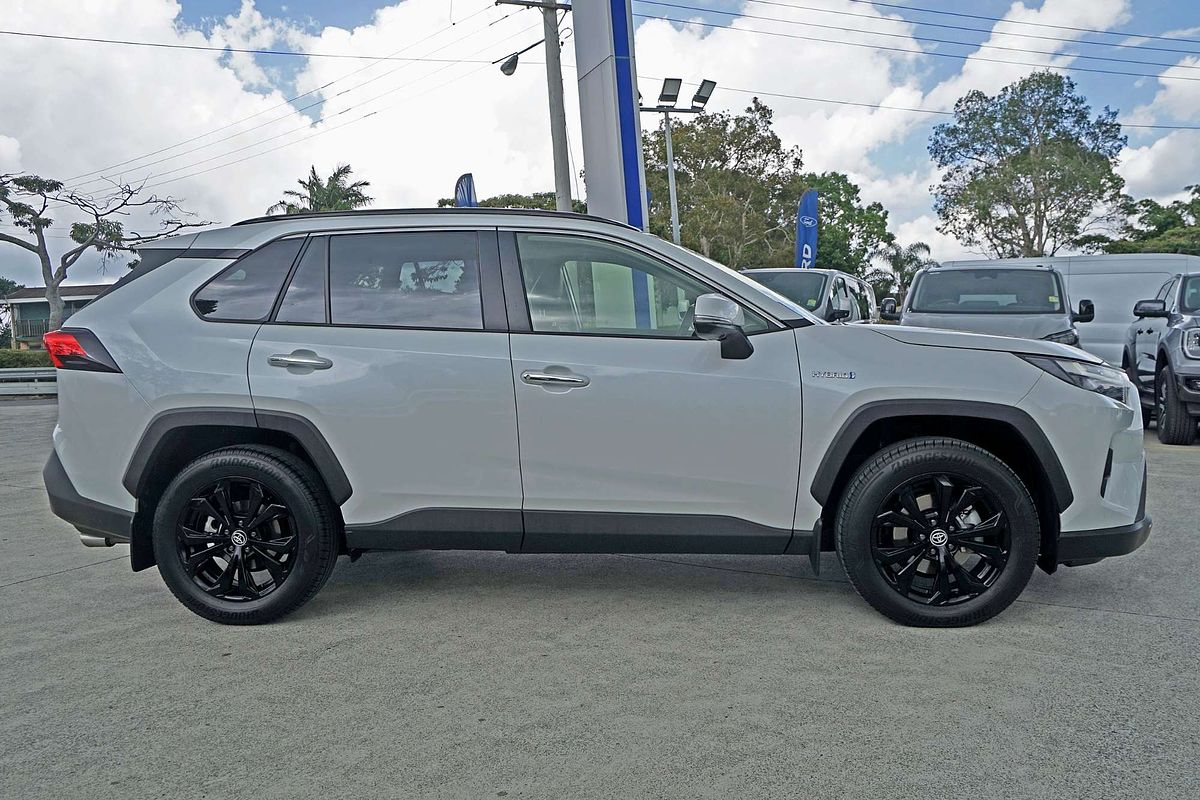 2024 Toyota RAV4 Cruiser AXAH54R