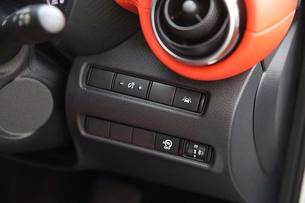 2023 Nissan JUKE Ti F16