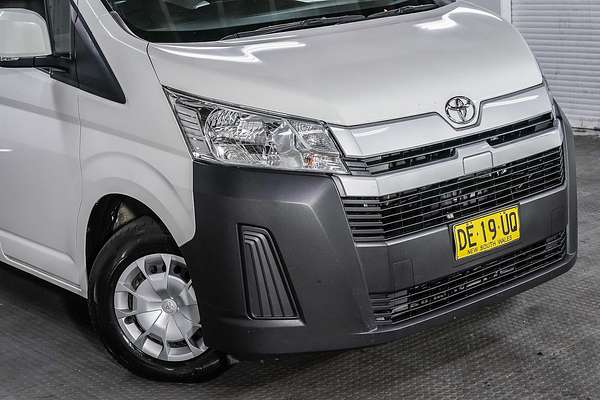 2022 Toyota Hiace GDH300R LWB