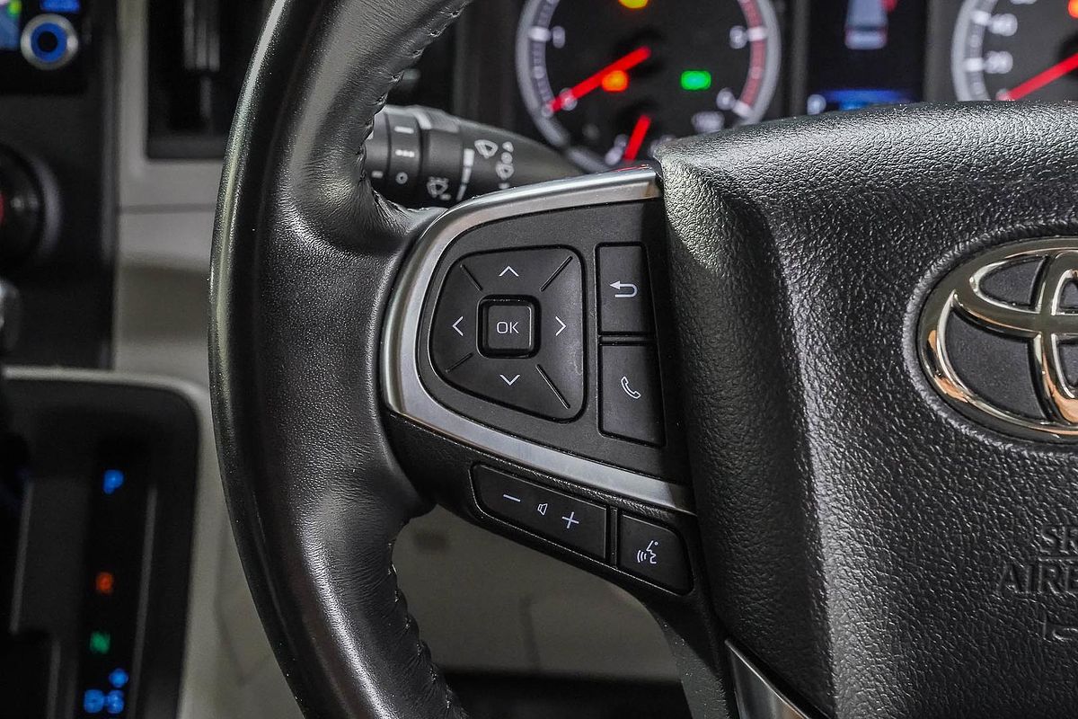 2022 Toyota Hiace GDH300R LWB