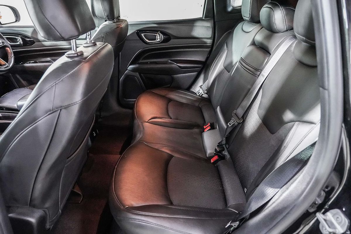 2022 Jeep Compass Night Eagle M6