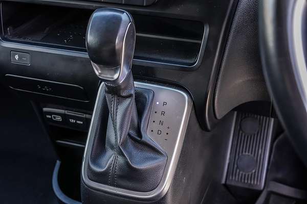 2022 Hyundai STARIA LOAD US4.V1