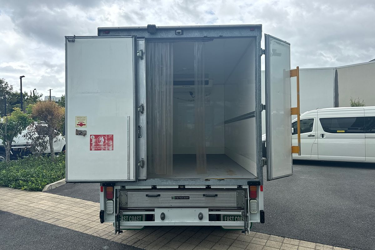 2020 Fuso Canter 515 4x2