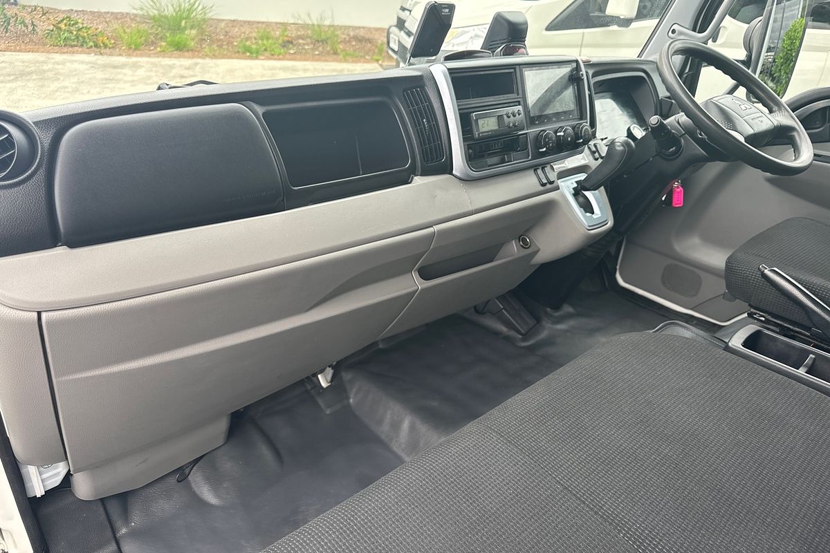 2020 Fuso Canter 515 4x2