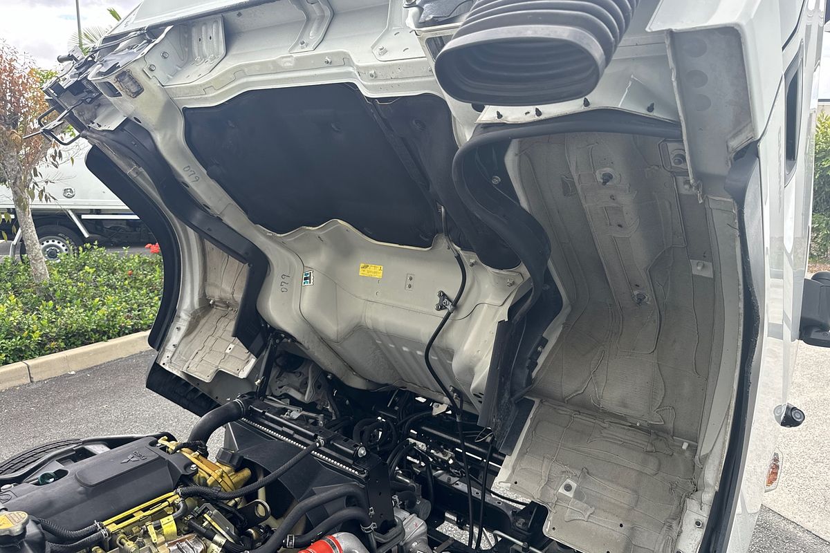2020 Fuso Canter 515 4x2