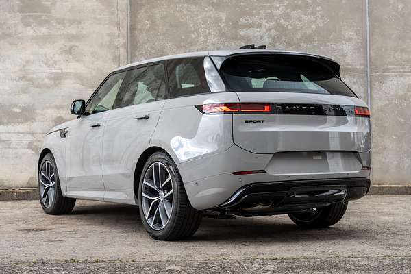 2024 Land Rover Range Rover Sport D300 Dynamic SE L461