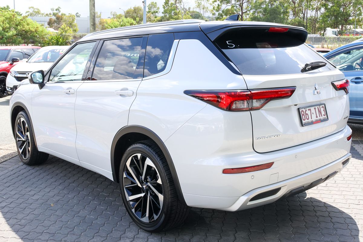 2023 Mitsubishi Outlander Exceed Tourer ZM