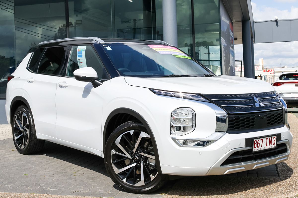 2023 Mitsubishi Outlander Exceed Tourer ZM