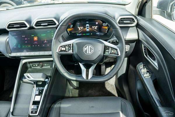 2025 MG ZS Essence Turbo ZS32