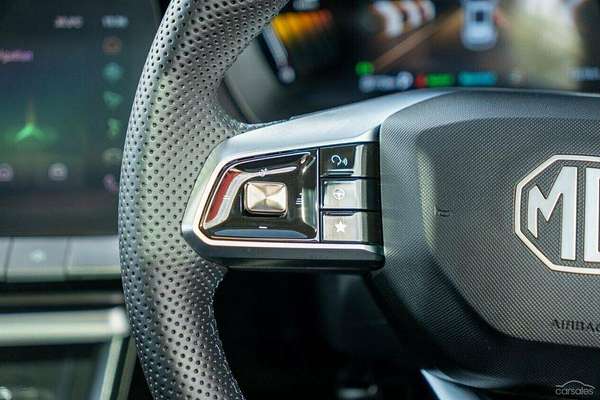 2025 MG ZS Essence Turbo ZS32