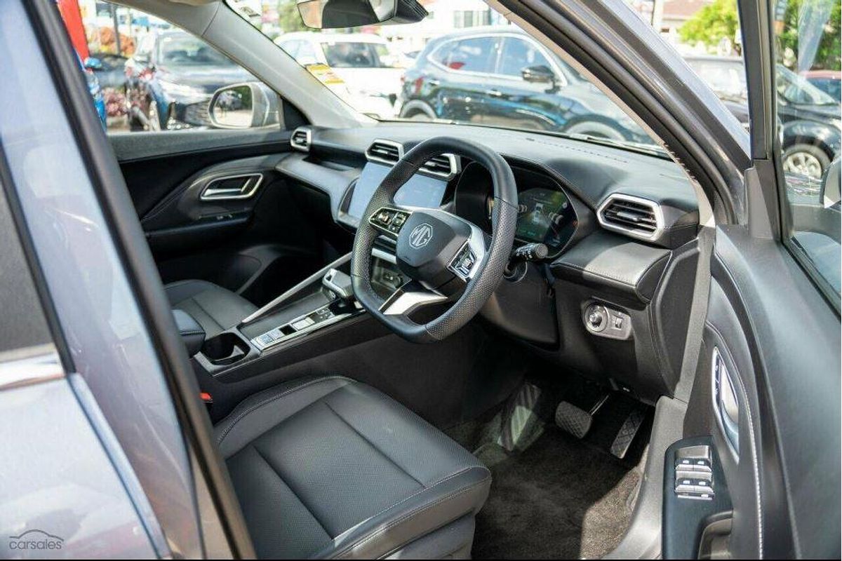2025 MG ZS Essence Turbo ZS32