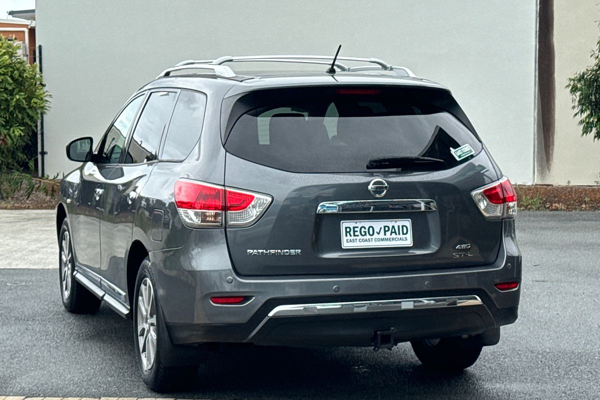 2014 Nissan Pathfinder ST-L R52