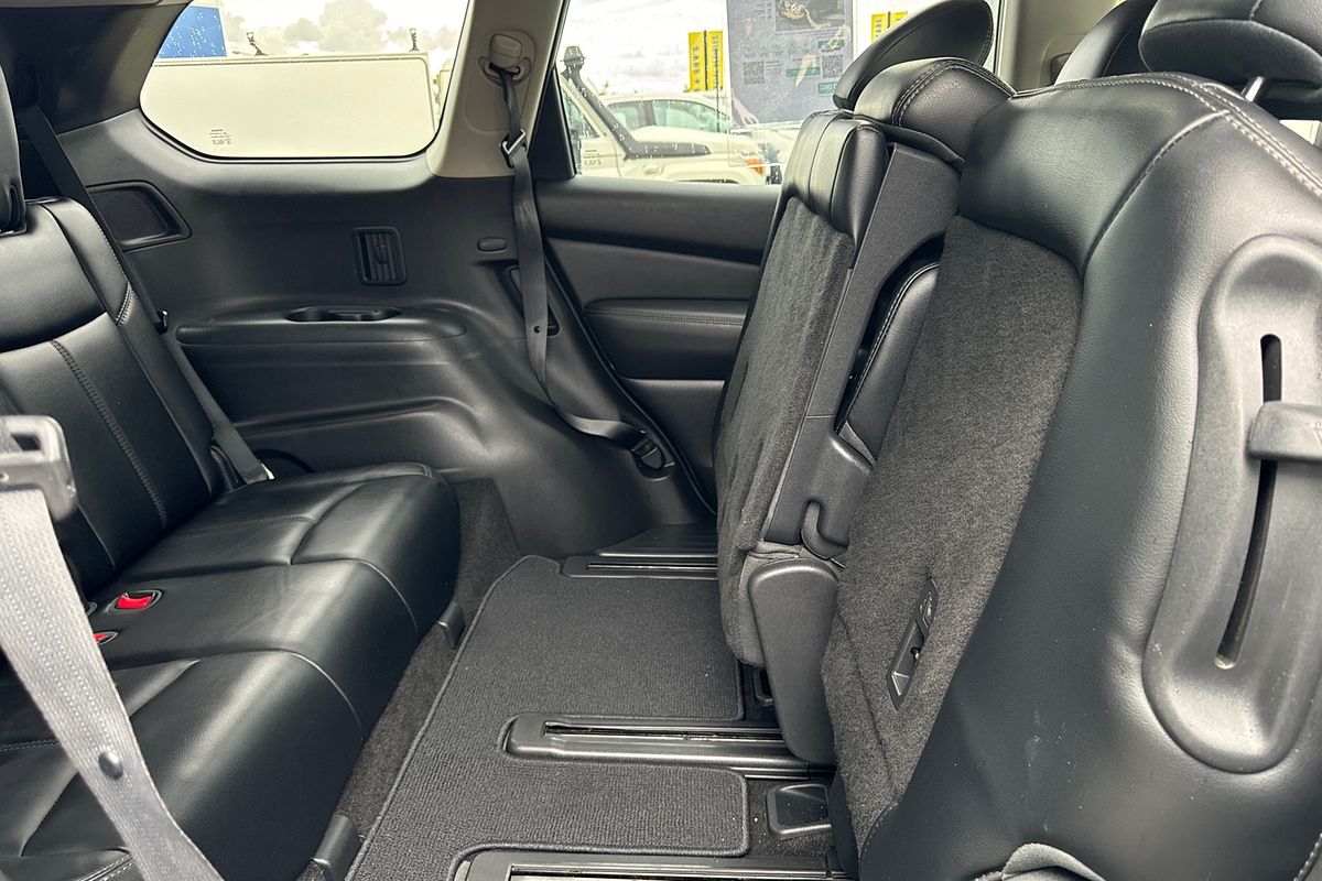 2014 Nissan Pathfinder ST-L R52