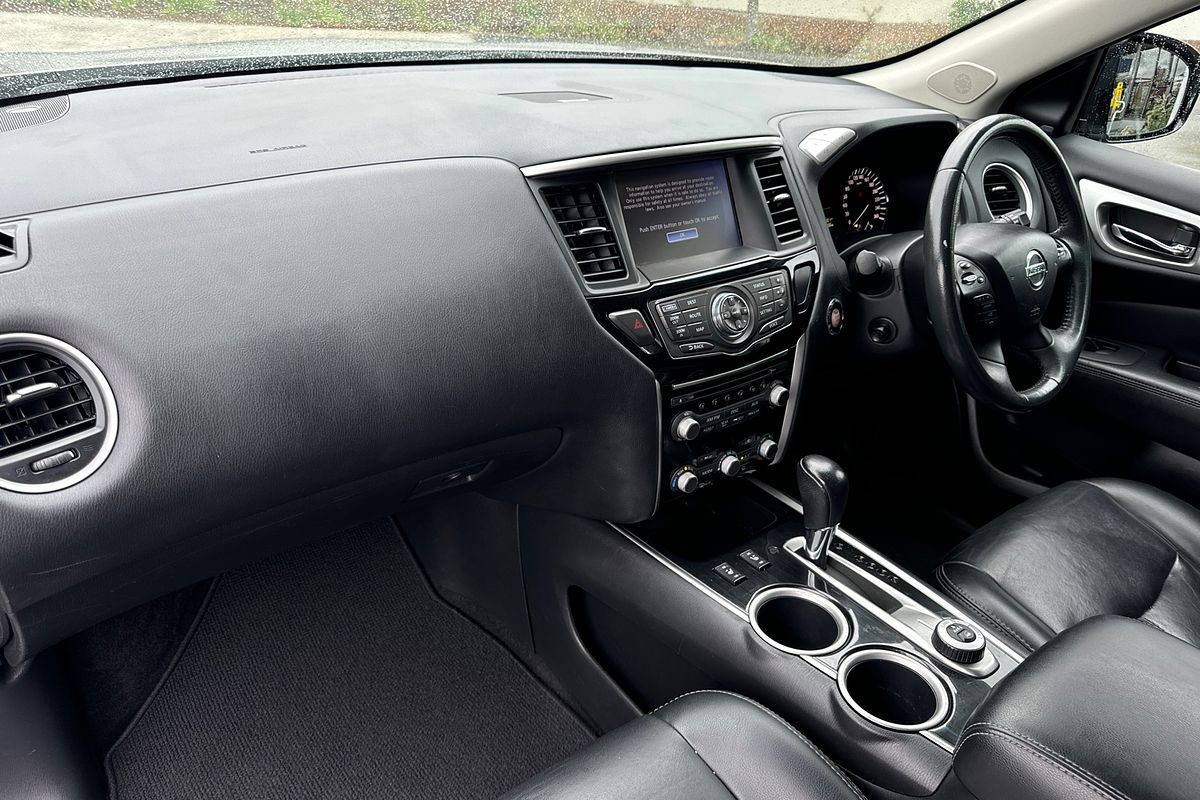 2014 Nissan Pathfinder ST-L R52