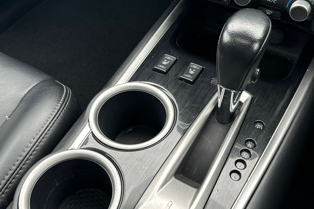 2014 Nissan Pathfinder ST-L R52