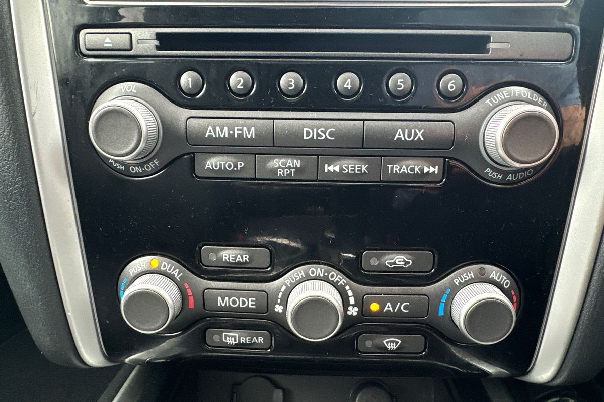 2014 Nissan Pathfinder ST-L R52