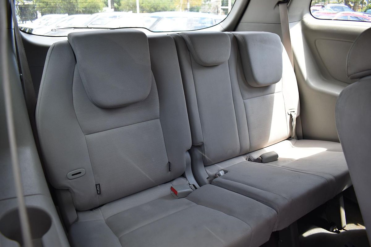2016 Kia Carnival S YP