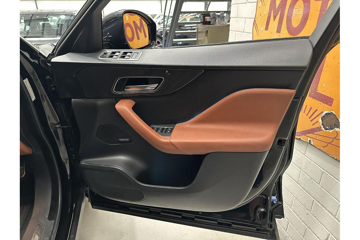 2019 Jaguar F-PACE SVR X761