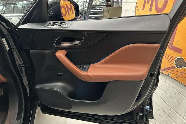 2019 Jaguar F-PACE SVR X761