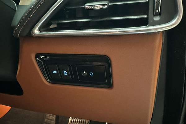 2019 Jaguar F-PACE SVR X761
