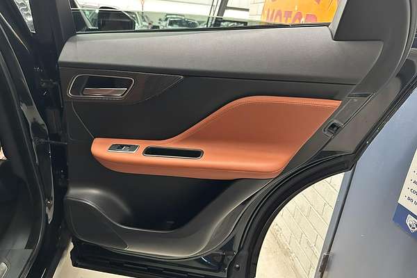 2019 Jaguar F-PACE SVR X761
