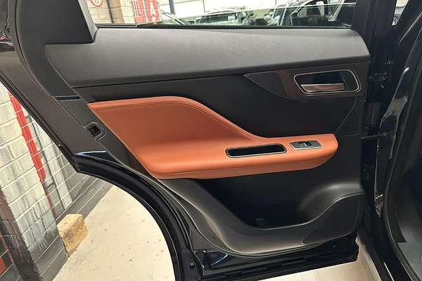 2019 Jaguar F-PACE SVR X761